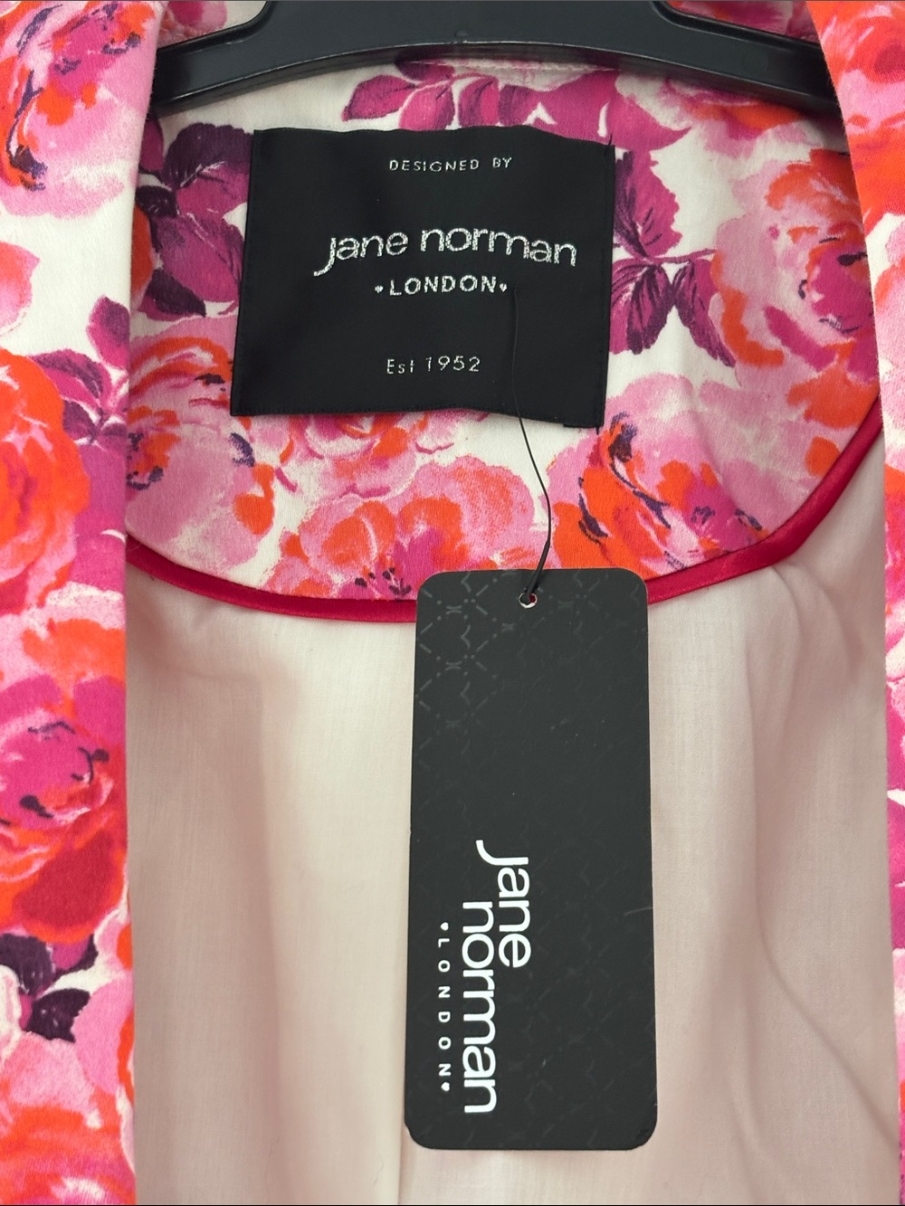 Floral Open-Front Blazer in Pink & Coral - Picture 3 of 5